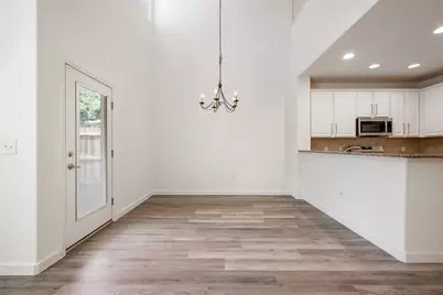 7708 NW San Felipe Boulevard, Austin, TX 78729 - Photo 15