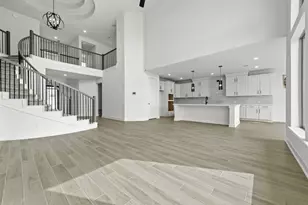 124 Meadow Beauty Ln, Georgetown, TX 78633 - Photo 3