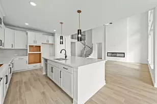 124 Meadow Beauty Ln, Georgetown, TX 78633 - Photo 7