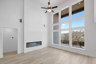 124 Meadow Beauty Ln, Georgetown, TX 78633 - Photo 9