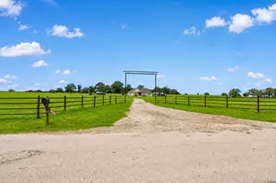 1606 Co Rd 216, Giddings, TX 78942 - Photo 3