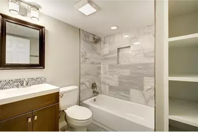 7204 Twin Crest Drive #102, Austin, TX 78752 - Photo 5