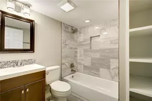 7204 Twin Crest Dr, Austin, TX 78752 - Photo 5