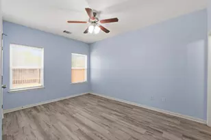4500 Senda Ln, Austin, TX 78725 - Photo 21