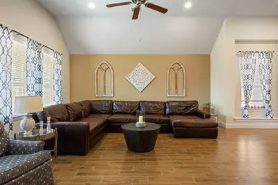109 Buffalo View Lane, Georgetown, TX 78628 - Photo 15
