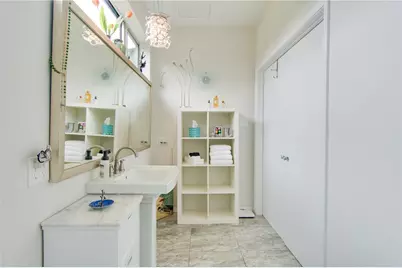 5404 Ledesma Road, Austin, TX 78721 - Photo 9