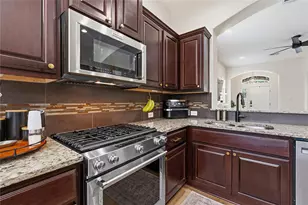 2851 Angelina Dr, Round Rock, TX 78665 - Photo 9