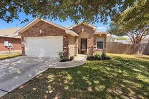 3923 Bonnie Ln, Round Rock, TX 78665 - Photo 3
