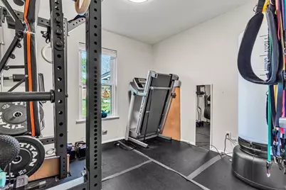 8800 Redfield Lane, Austin, TX 78758 - Photo 17