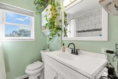 8800 Redfield Lane, Austin, TX 78758 - Photo 15