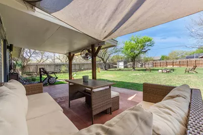 8800 Redfield Lane, Austin, TX 78758 - Photo 19