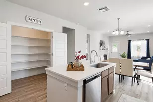 1924 Split Rock Rd, New Braunfels, TX 78130 - Photo 5