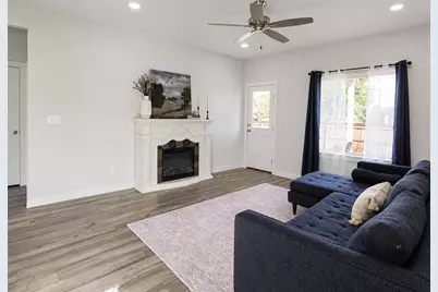 1924 Split Rock Road, New Braunfels, TX 78130 - Photo 19