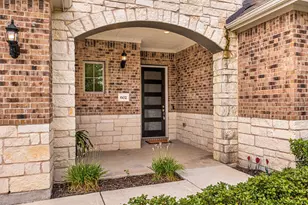 602 Pulitzer Dr, Hutto, TX 78634 - Photo 3