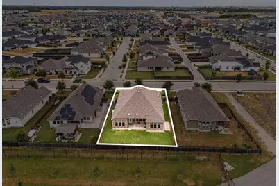 602 Pulitzer Drive, Hutto, TX 78634 - Photo 33