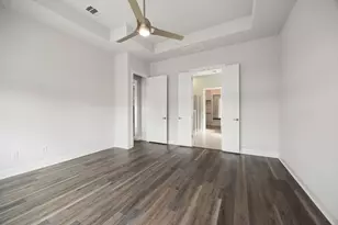 602 Pulitzer Dr, Hutto, TX 78634 - Photo 13