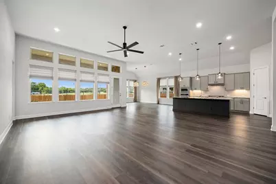 602 Pulitzer Drive, Hutto, TX 78634 - Photo 5