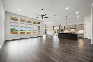 602 Pulitzer Dr, Hutto, TX 78634 - Photo 5