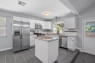 13205 Bourbon St, Austin, TX 78727 - Photo 5