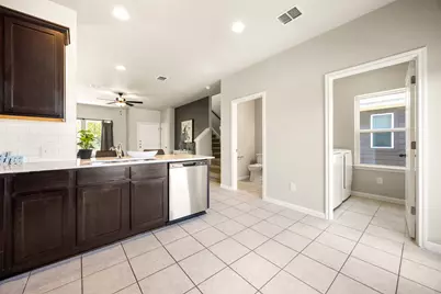 1220 Esplanade Parkway, San Marcos, TX 78666 - Photo 9