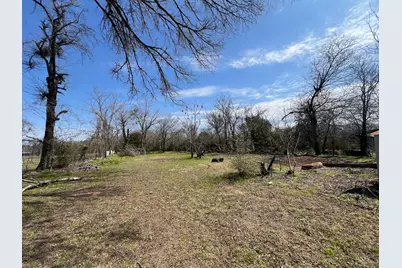 519 S Martin Luther King Jr Boulevard, Elgin, TX 78621 - Photo 23