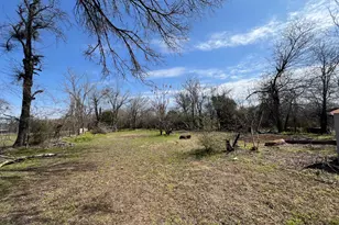 519 S Martin Luther King Jr Blvd, Elgin, TX 78621 - Photo 23