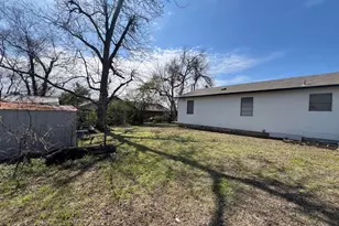 519 S Martin Luther King Jr Blvd, Elgin, TX 78621 - Photo 21