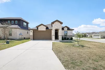 500 Seabiscuit Drive, Jarrell, TX 76537 - Photo 1