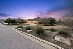 17632 Stratus Cv, Dripping Springs, TX 78620 - Photo 39