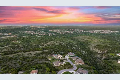 17632 Stratus Cove, Dripping Springs, TX 78620 - Photo 39
