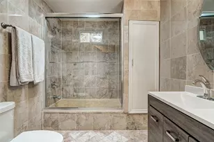 8804 Mountain Ridge Dr, Austin, TX 78759 - Photo 13