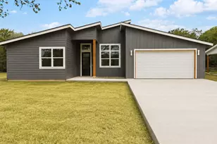 15 Summertime Cir, Wimberley, TX 78676 - Photo 1