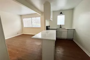 3304 Red River St, Austin, TX 78705 - Photo 5