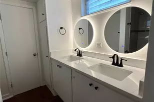 3304 Red River St, Austin, TX 78705 - Photo 11