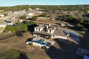 22615 Sweet Summer Dr, Leander, TX 78641 - Photo 33