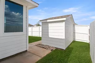 141 Summer Dr, Elgin, TX 78621 - Photo 31