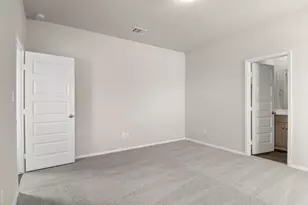 141 Summer Dr, Elgin, TX 78621 - Photo 25