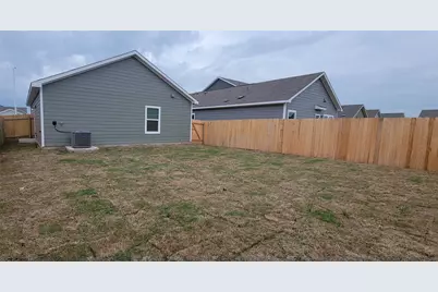 421 Bullhead Road, Bastrop, TX 78602 - Photo 23