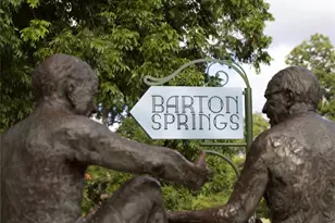 900 S 1st St, Austin, TX 78704 - Photo 29