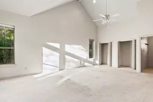 315 Arbors Cir, Elgin, TX 78621 - Photo 23