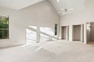 315 Arbors Cir, Elgin, TX 78621 - Photo 21