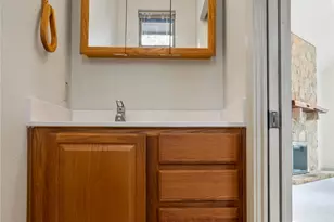 315 Arbors Cir, Elgin, TX 78621 - Photo 33