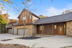 315 Arbors Cir, Elgin, TX 78621 - Photo 1