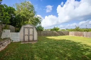 752 Faircrest Dr, Buda, TX 78610 - Photo 25