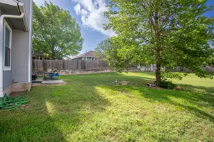 752 Faircrest Dr, Buda, TX 78610 - Photo 21
