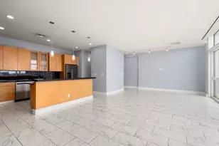 555 E 5th St, Austin, TX 78701 - Photo 17
