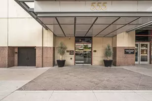 555 E 5th St, Austin, TX 78701 - Photo 3