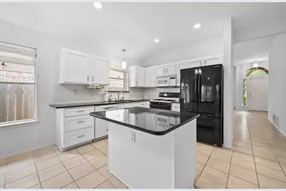 9401 Notches Drive, Austin, TX 78748 - Photo 11