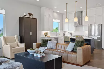 7905 Floracita Lane, Austin, TX 78735 - Photo 7