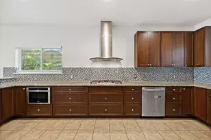 3203 E 18th St, Austin, TX 78721 - Photo 13